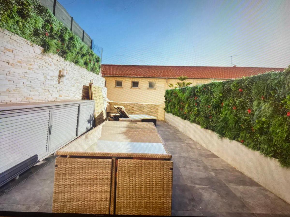 Appartement Avec Terrasse Centre-Ville Croisette Канны Экстерьер фото
